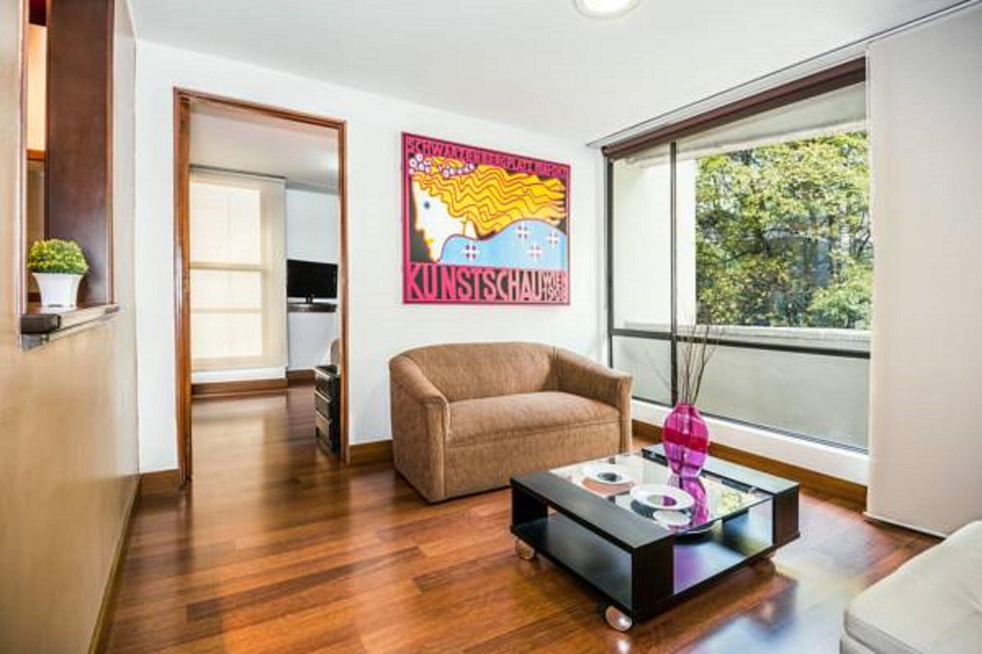 Lloyds Apartasuites Parque 93 Bogota Luaran gambar