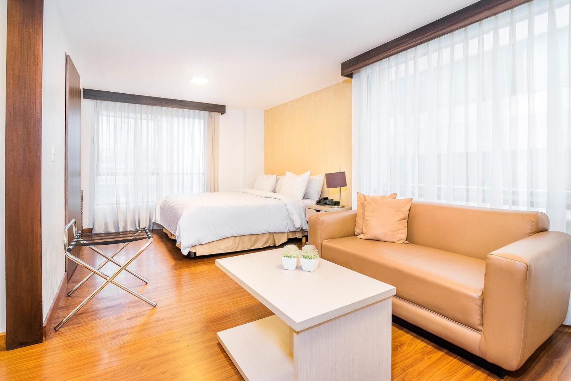 Lloyds Apartasuites Parque 93 Bogota Luaran gambar