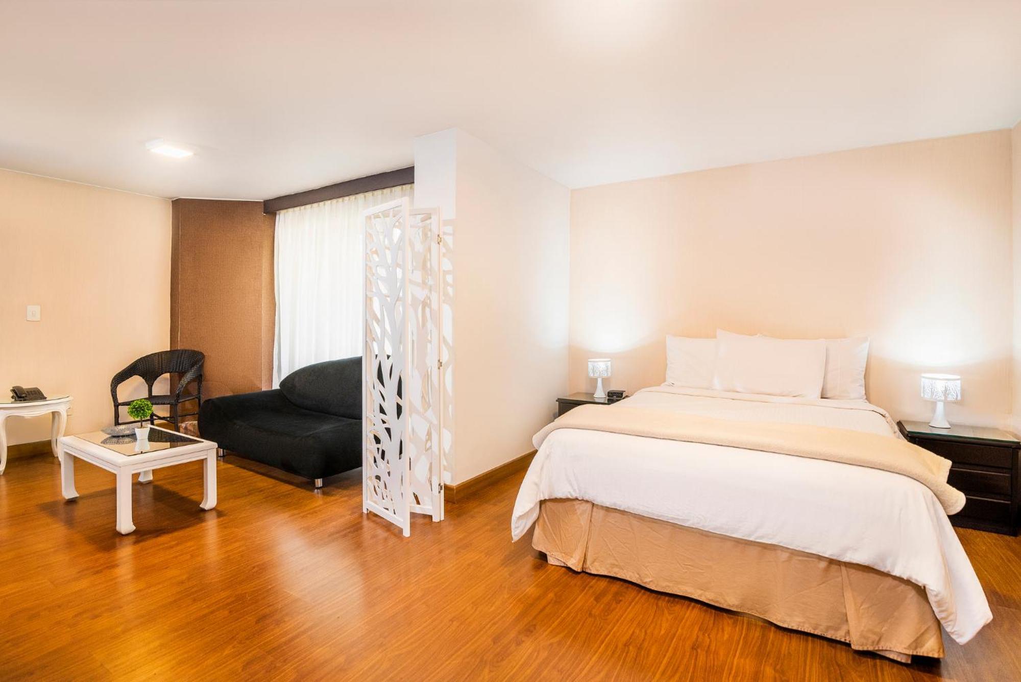 Lloyds Apartasuites Parque 93 Bogota Luaran gambar